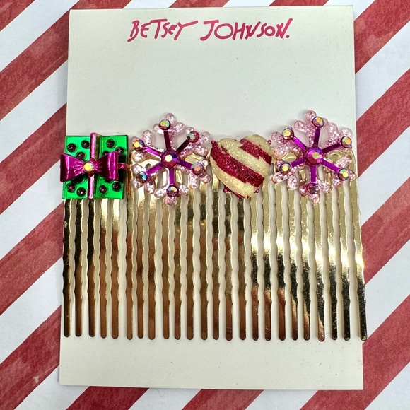 Betsey Johnson ‘Pink XMAS’ Hair Comb & Hair Pin Set NWT/HTF! - Picture 2 of 15